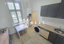Apartament la casa cu 3 camere si curte Strada Bucegi