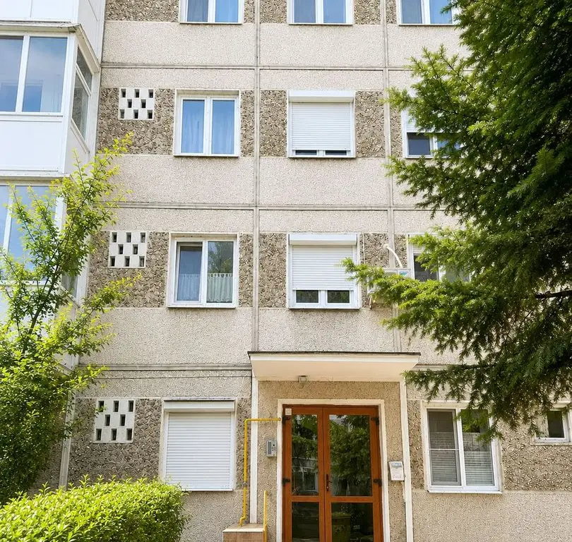 Apartament 2 camere, parter înalt, mobilat și utilat complet