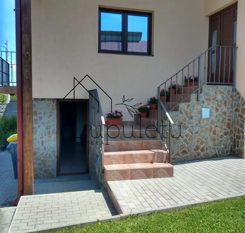 Casa de Vanzare | Individuala | 5 Camere |  184 MPU | Sura Mare