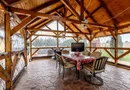 Rezervat Proprietate de vis cu teren 2880 mp și facilități PREMIUM