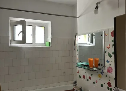 PROPRIETAR VÂND Apartament Zona Mega Mall