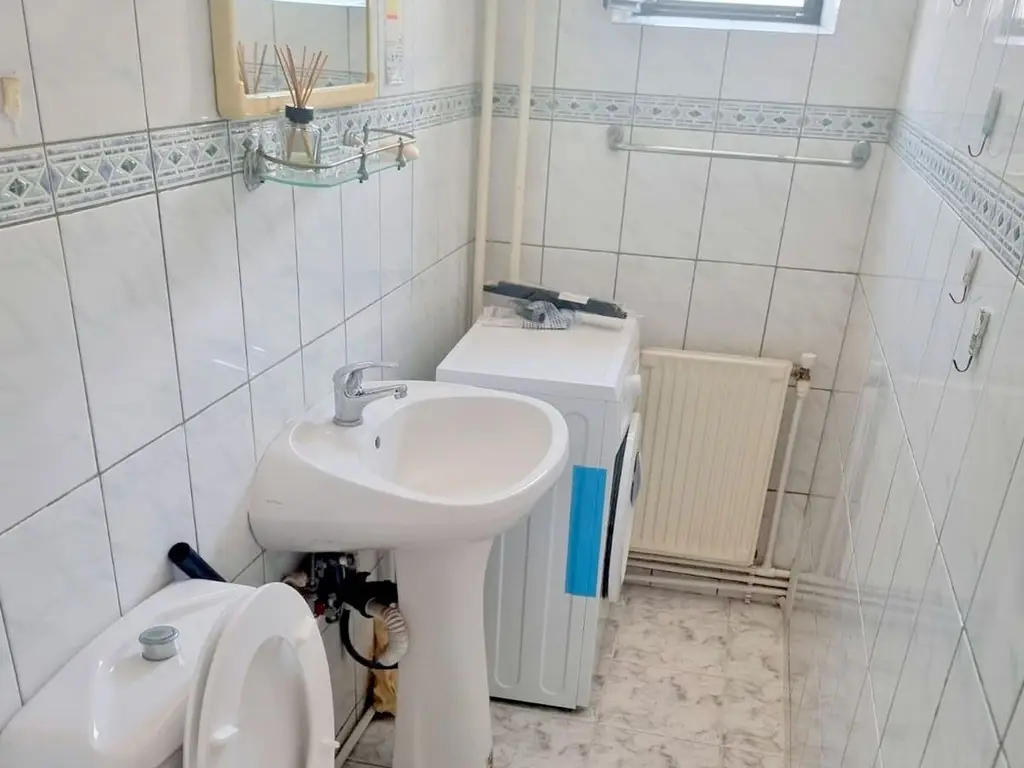 Apartament 3 camere de închiriat – Zona Gară – 85 mp – Etaj 3