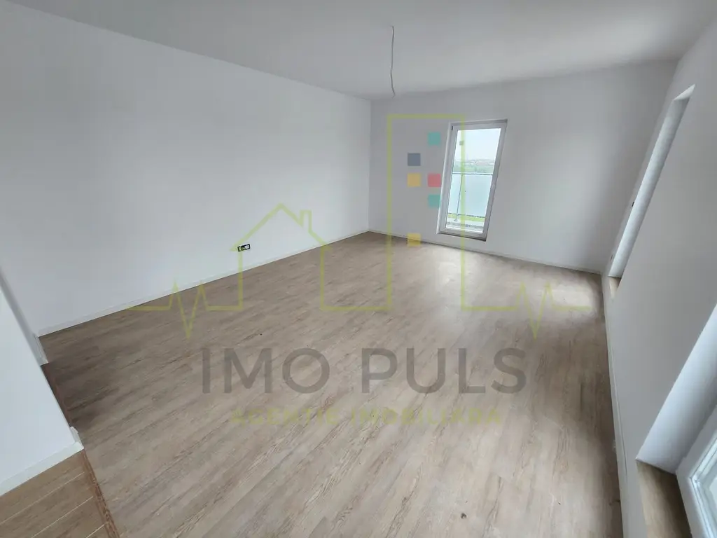 3 Camere. 2 Bai. Tersa 40 mp. Torontalului. Bloc nou. Lift.
