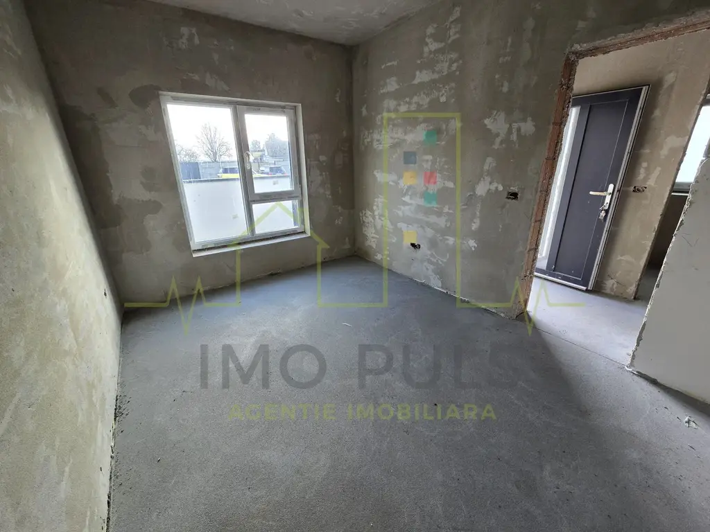 Duplex. Zid dublu despartior. Incalzire in pardoseala.