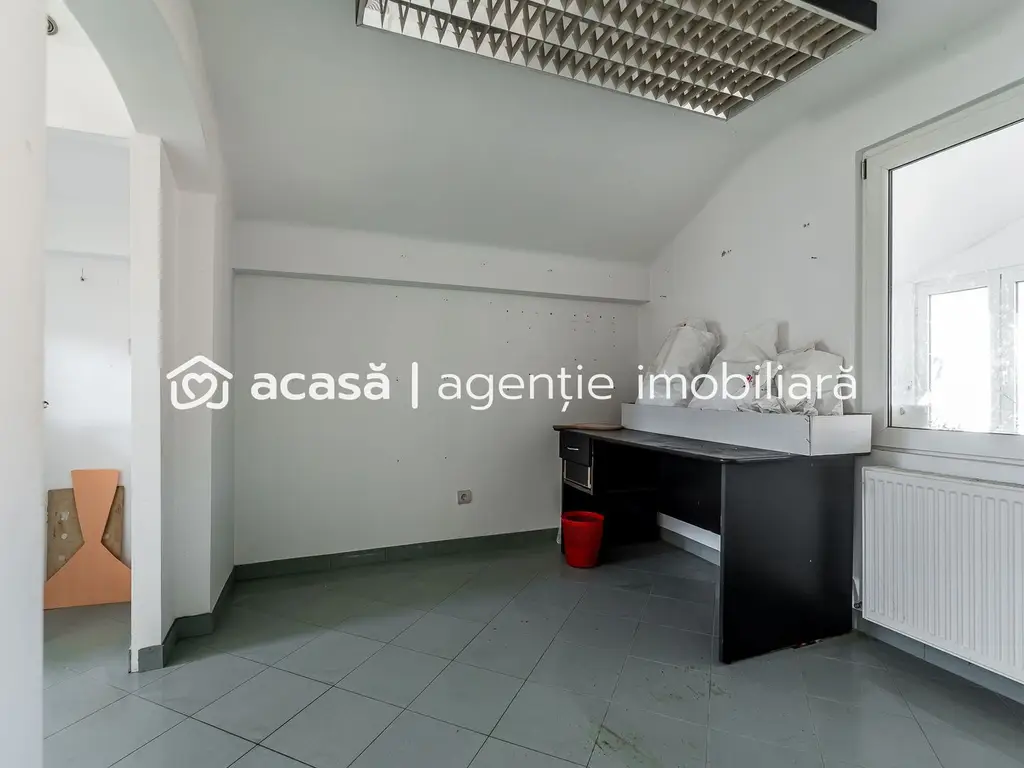 Casa ideală pentru familie: școală la 3 min. Zonă foarte liniștită.