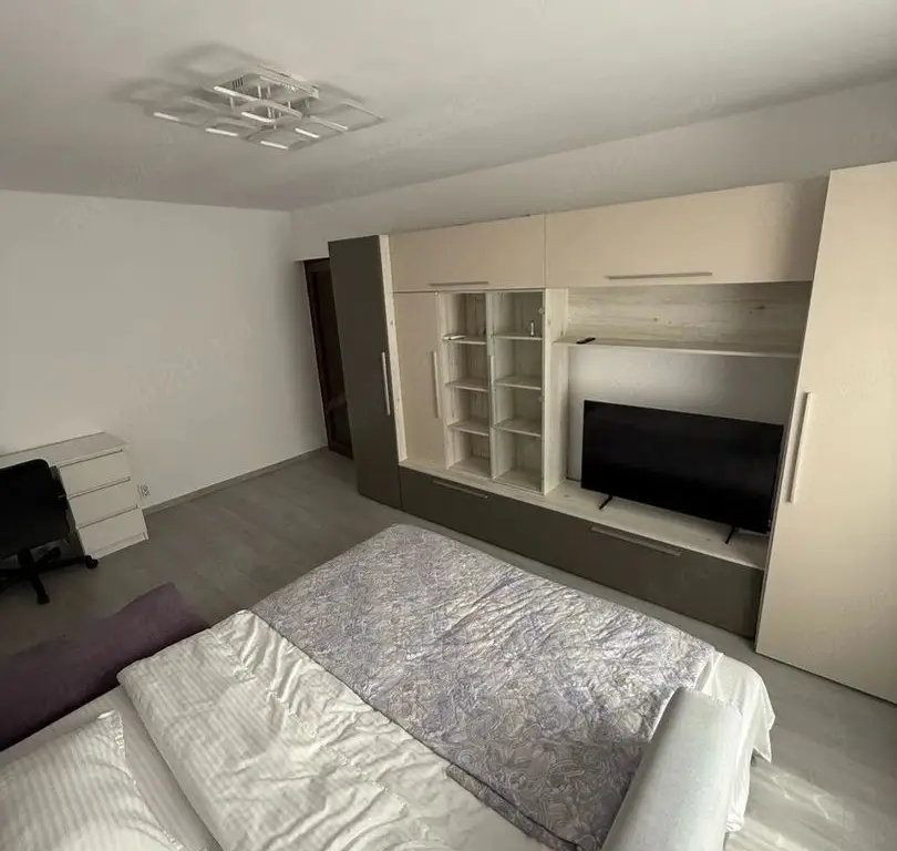 De Inchiriat apartament spatios, Tiglina 3, 500 euro