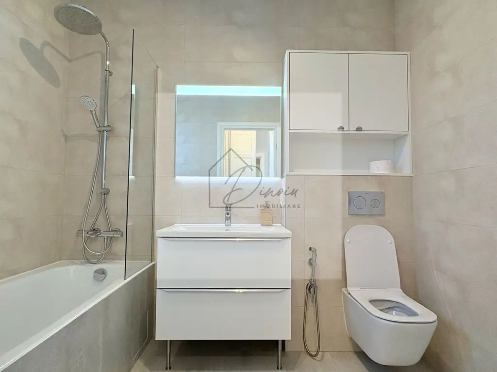Vila premium Balotesti I 4 cam, 510 mp, totul nou I COM 0%