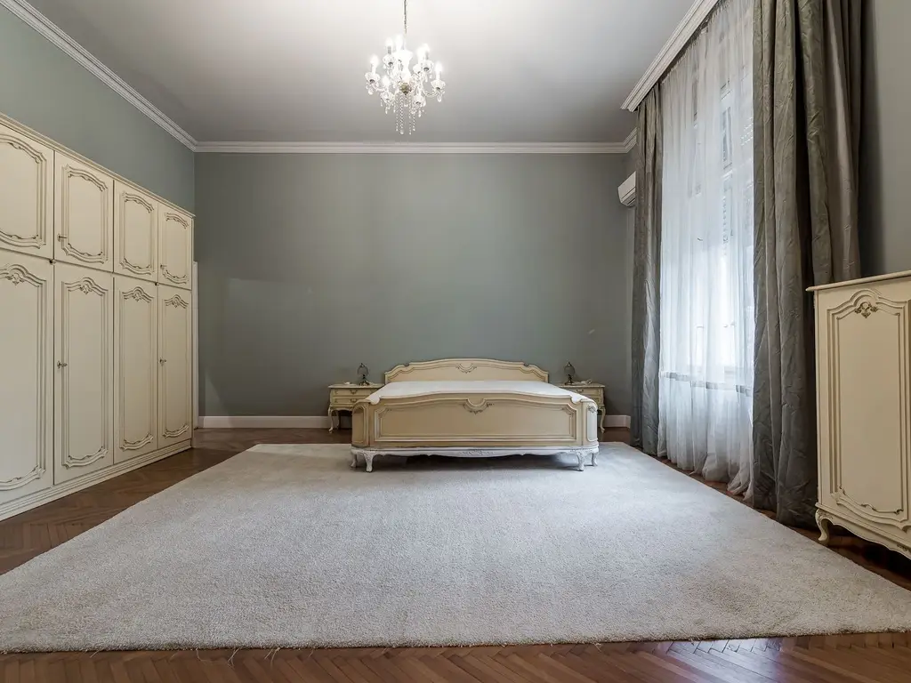 Apartament spatios cu 3 camere de LUX pe Metianu Comision 0