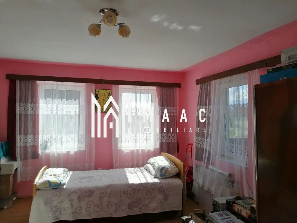 Casa individuala | Teren 868 MP | 2 bai | Pivnita | Arpasu