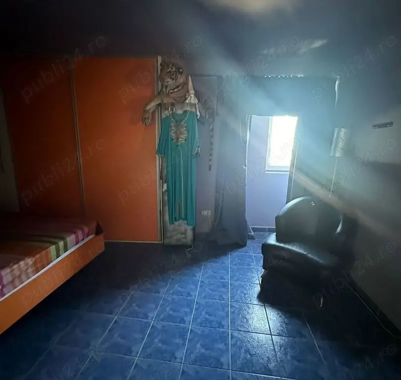 Ag BRASADAS vinde apt. 4 cam 140 mp Etj.1 + mansardă.