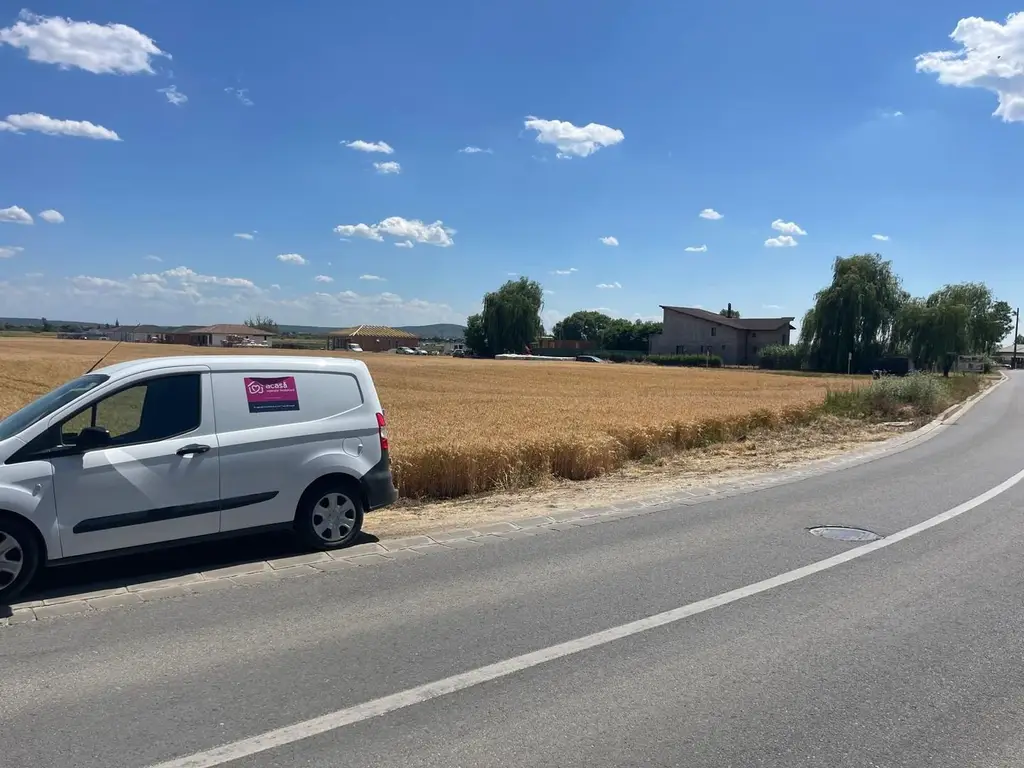 Teren intravilan in Podgoria pt parcelare șau construcții rezidențiale