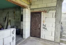 Casă la roșu, – Oradea, str. Caișilor. 175 000 E . Comision 0