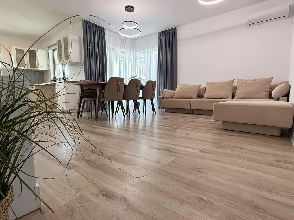 Nature&Comfort**4 Room Villa Corbeanca**Commission 0%