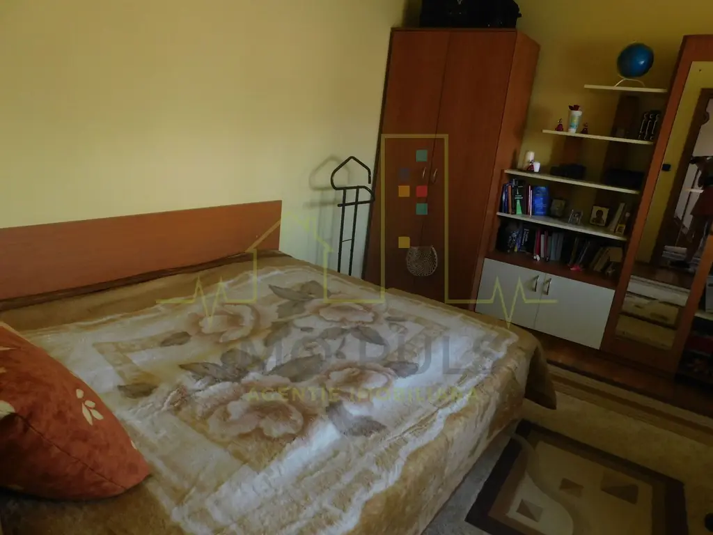 Casa individuala in oras. Mobilata si Utilata.Panouri solare