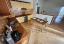 Casa individuala. Complex. 2 intrari separate.