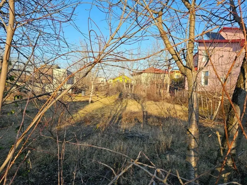 Teren intravilan 600mp, zona Kamsas