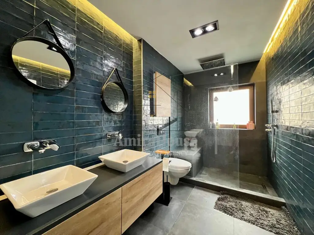 Apartament 3 camere, 107 mp, finisat, parcare, cartierul Europa