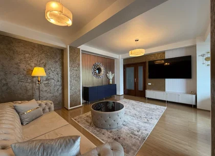 Apartament de lux cu panorama superba la Dunare