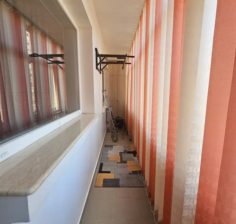 BRASADAS închiriază ap 3 cam. Izvor, parc Cişmigiu - PARCARE.