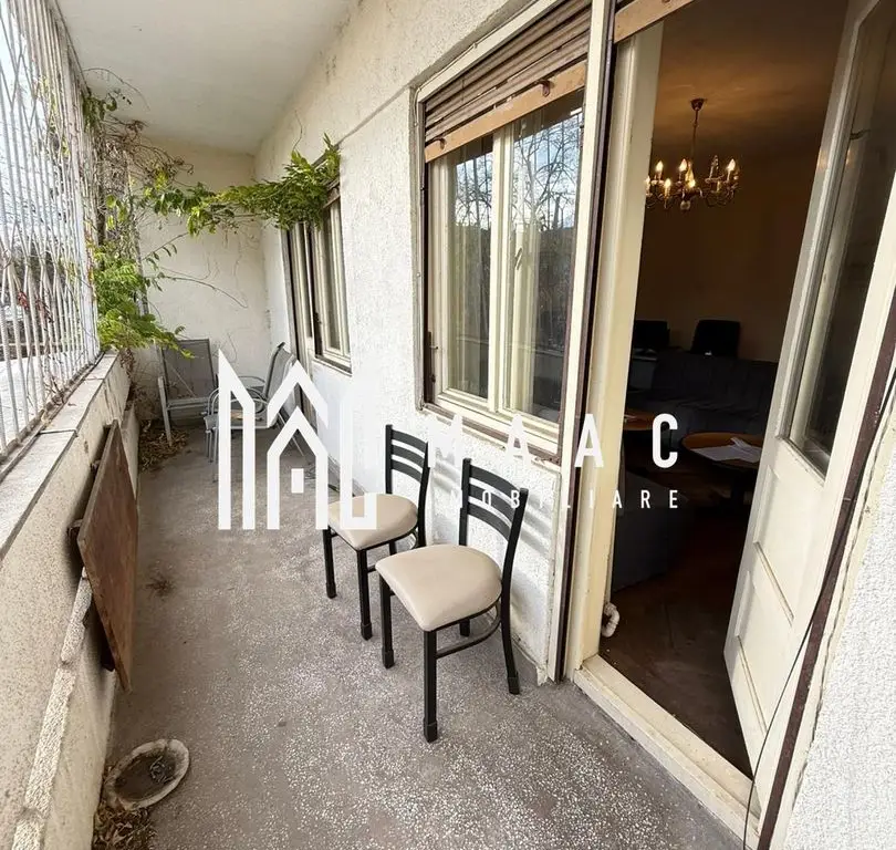 Apartament 3 camere la casa | Garaj | Balcon | Central