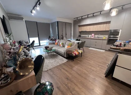 Apartament 2 camere plus tera de 50 m tomis park