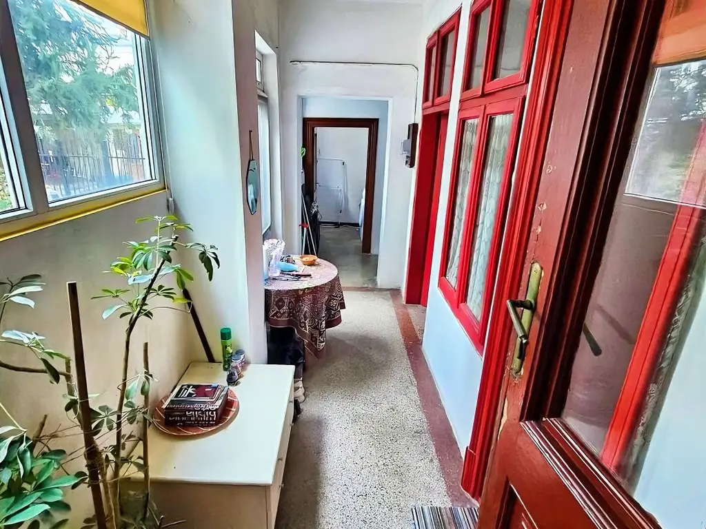 Casă de vânzare zona Uniriii