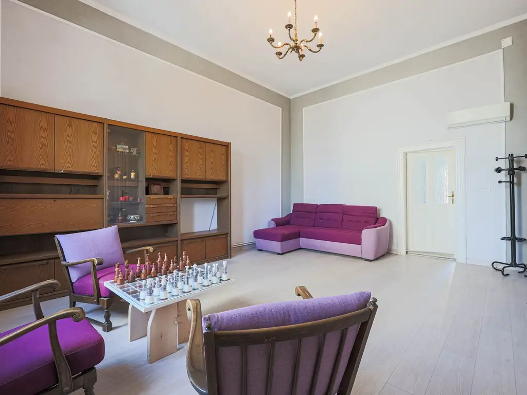 Apartament 2 camere ultracentral, Revoluției, ideal birou