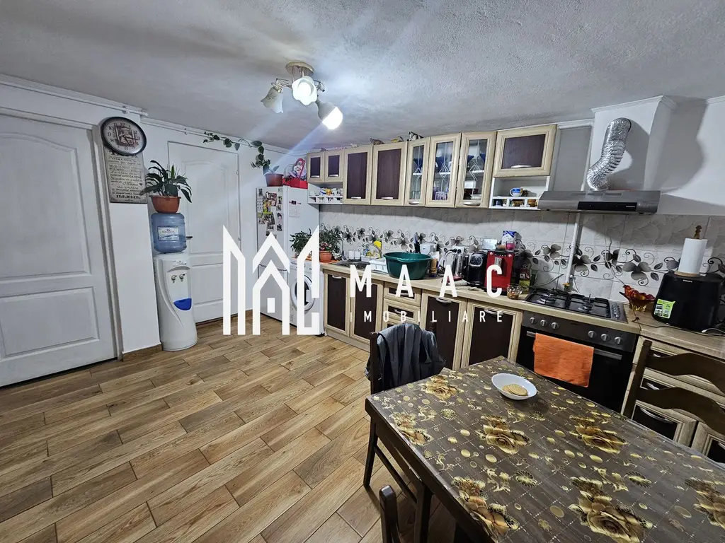 Casa Individuala | 2 Corpuri | 4 Camere | 100 MPU | Saliste