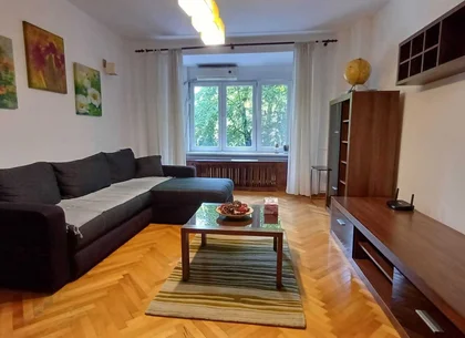 BRASADAS închiriază ap 2 cam etaj 1 Unirii fantani,
