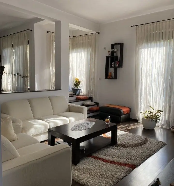 CASA/VILA DE VANZARE BUCIUM,CARTIER IC BRATIANU,235 MP UTILI,521MP TEREN