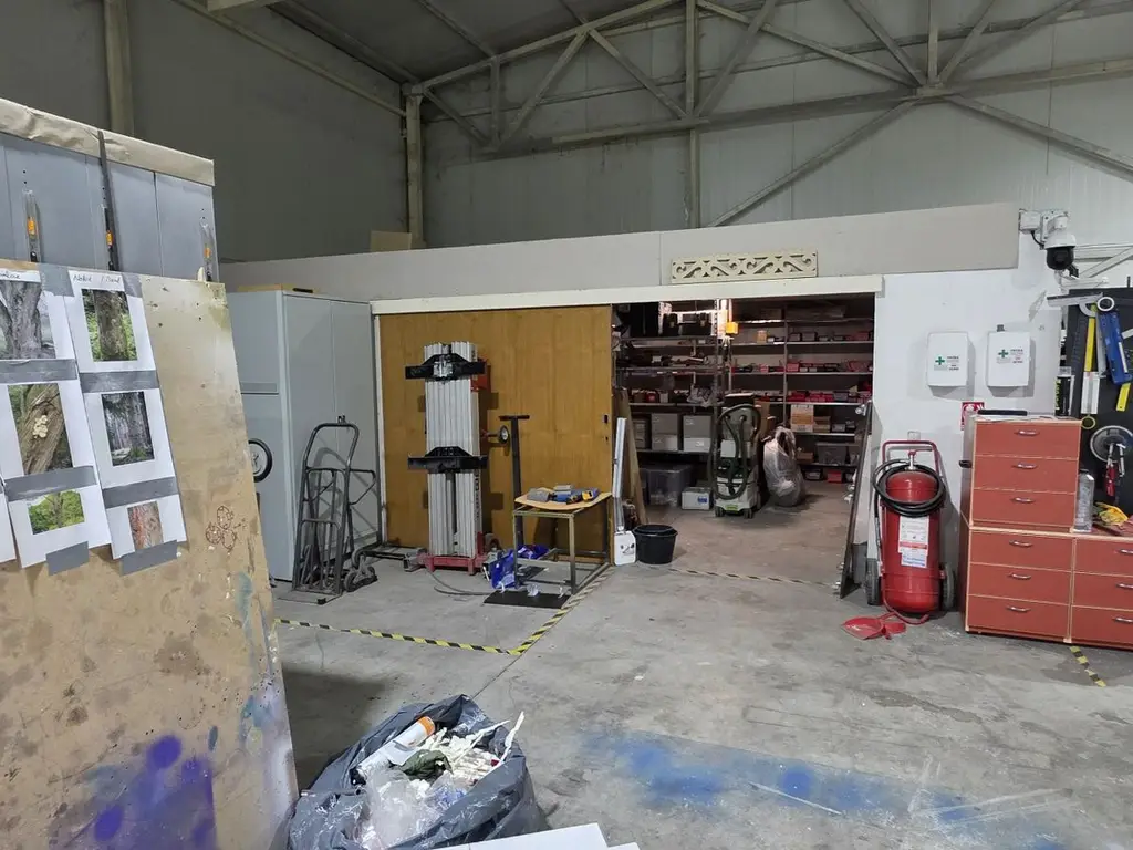 Centura Stefanesti hala productie /depozitare 776 mp