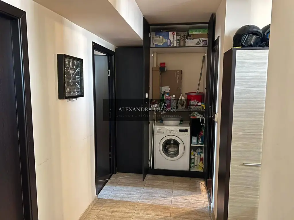Apartament 3 camere, balcon, etaj intermediar, A. Vlaicu, Marasti