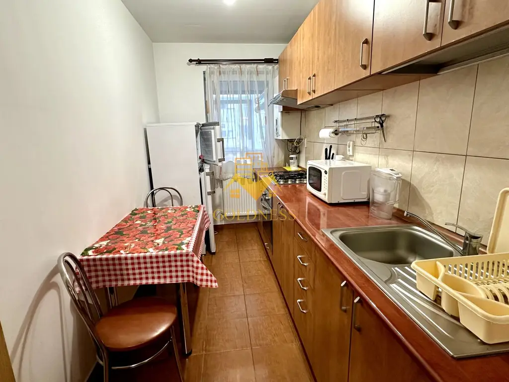 1 camera decomandată, Zorilor, Calea Turzii, Parcare, Centrala proprie