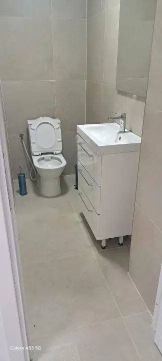 BRASADAS închiriază sp com 35mp zona UNIRII
