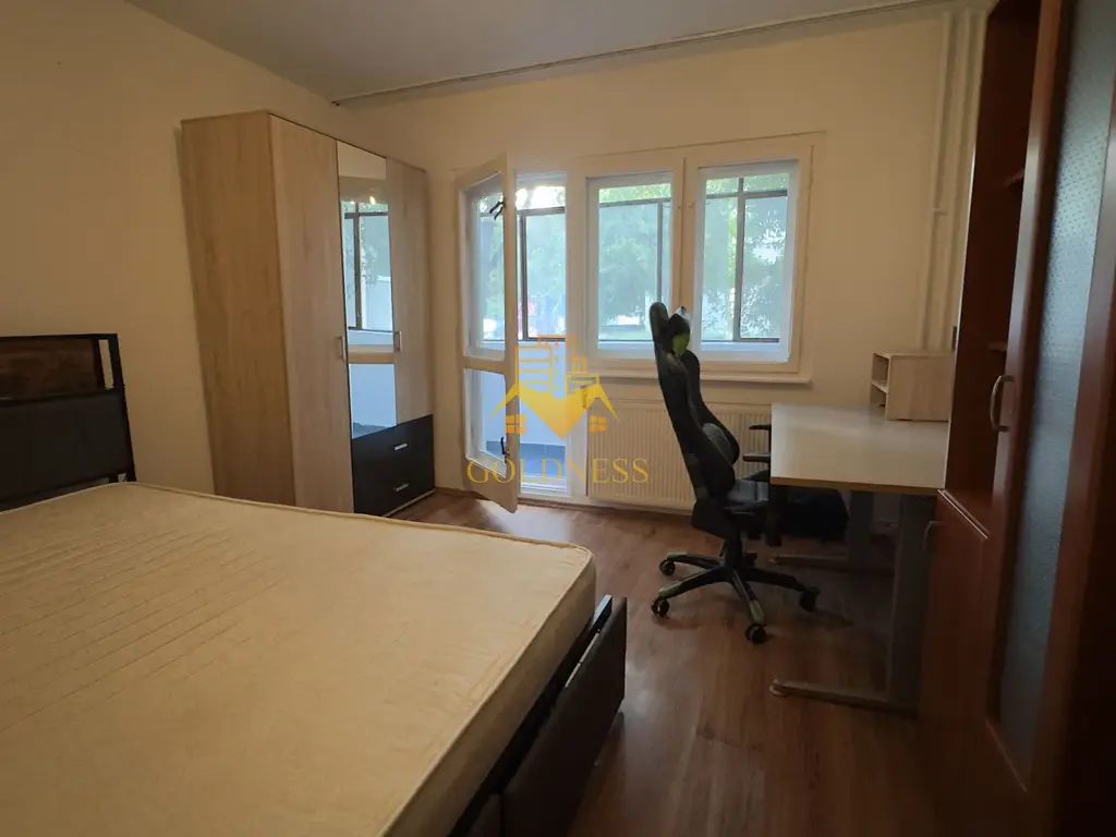 3 camere, decomandate, 2 balcoane, 2 bai, Manastur Zona 18 GYM, Tasnad