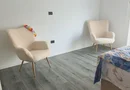 Casă superbă, modernă și complet mobilată