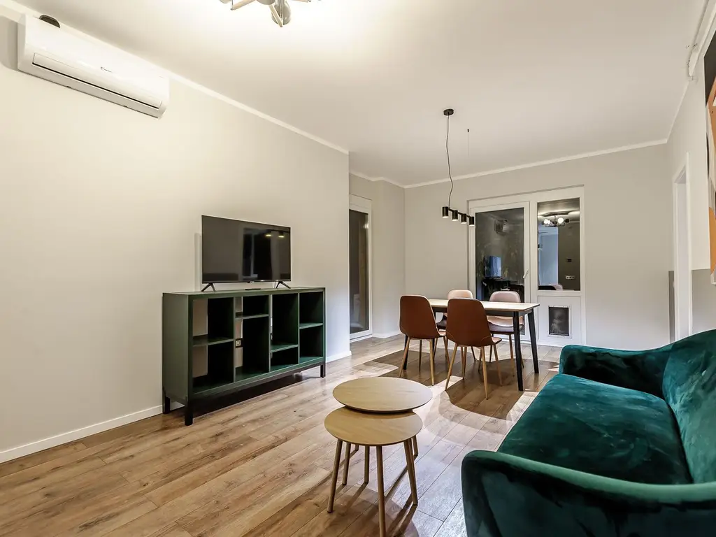 PROPRIETATE VANDUTA Apartament ARED spectaculos cu gradina si garaj