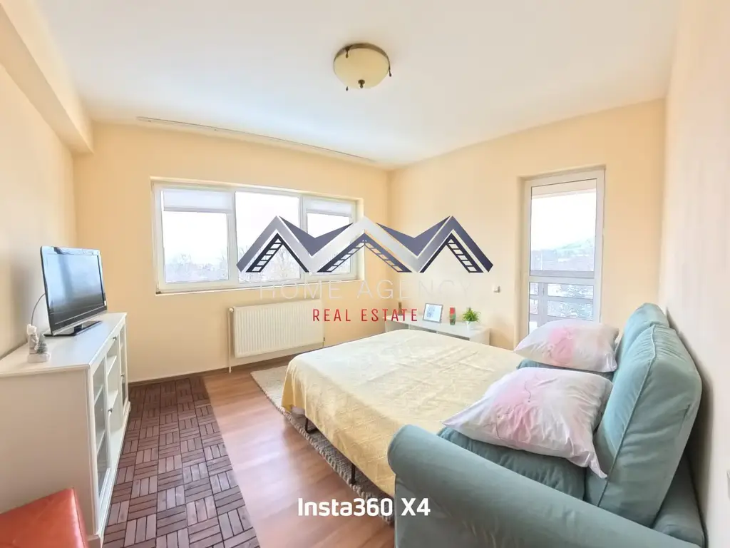 Vilă ultrafinisată cu panoramă superbă, teren 868 mp– Breaza