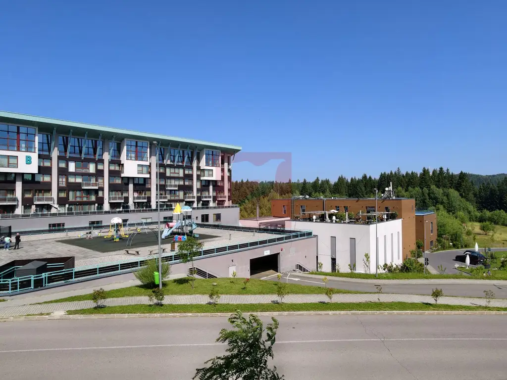 2 apartamente intr-unul singur!