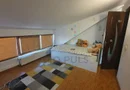 Apartament pe doua nivele cu scara interioara