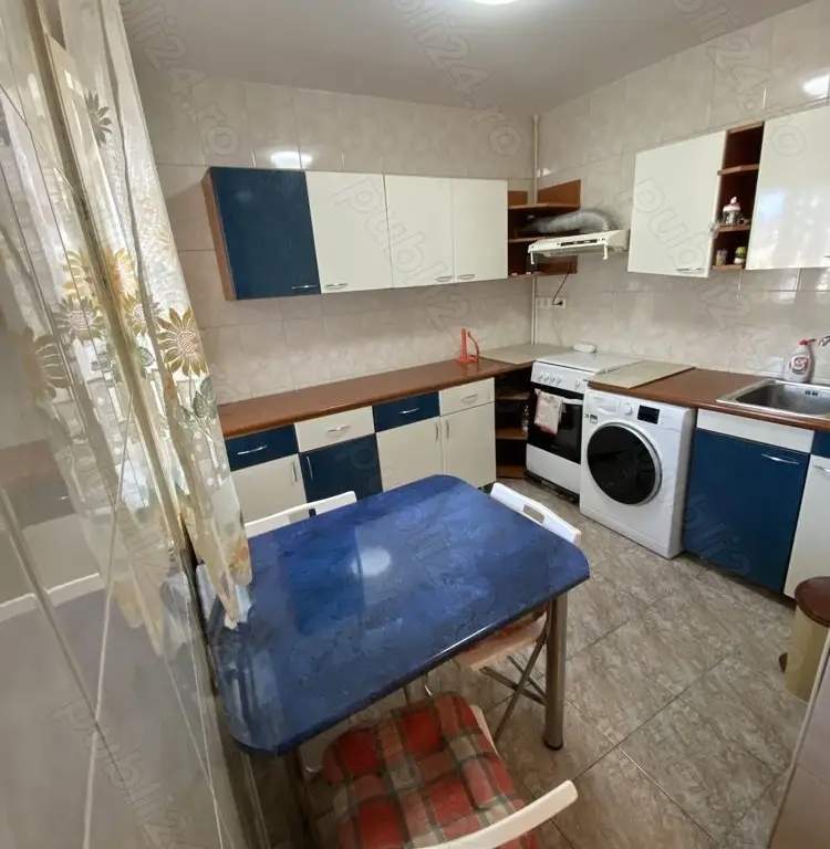 Apartament 4 camere Basarabia