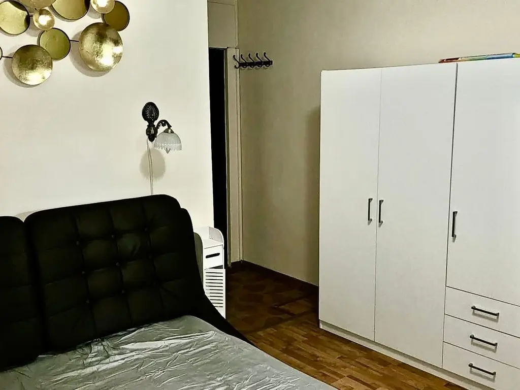 Garsonieră de închiriat – Micro 40, etaj 2, 20 mp + balcon