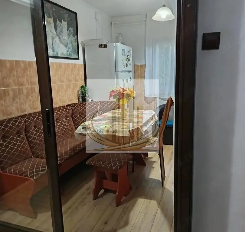 3 Camere Decomandat, 2 bai | Parter | Zona Soarelui – Parcul Pădurice