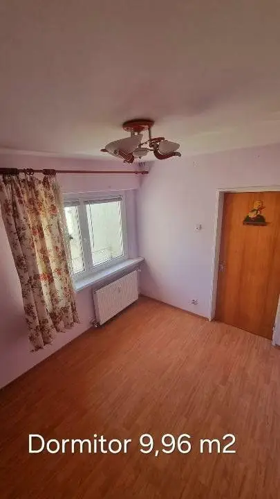Apartament 3 camere, Clucerului