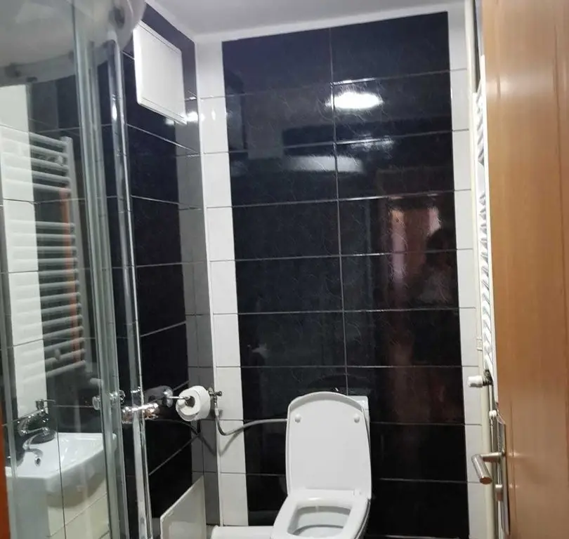 Proprietar vând apartament de 4 camere, zona Colentina - Fundeni