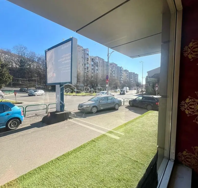 Spatiu comercial 150 mp | Zona 7 Noiembrie | Vad exceptional