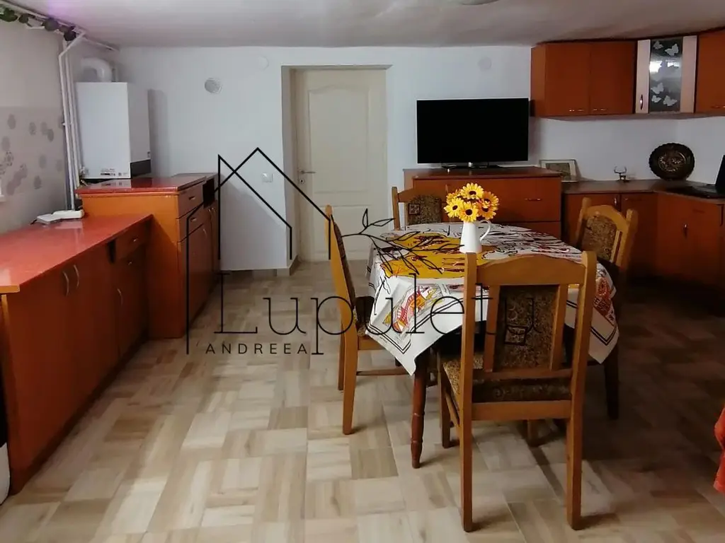 Apartament la Casă | Zona Sub Arini | 86 mp | Utilități incluse