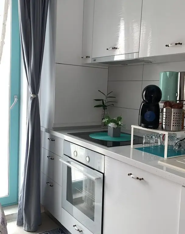 Ag BRASADAS vinde ap 2 cam 59mp Et 5/6 PRIMA LINIE Năvodari.