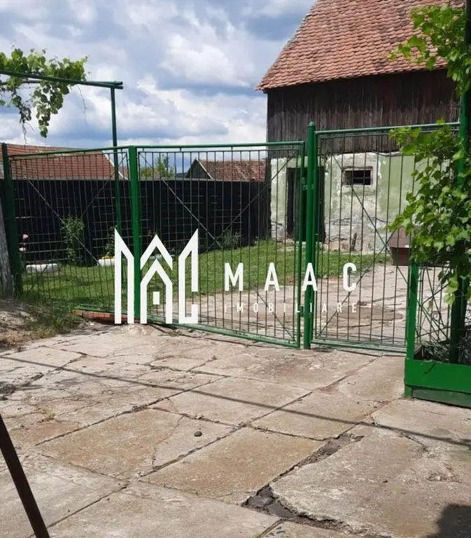 Casă cu teren generos | 18 km de Sibiu | 2400 mp teren | Anexe& Construcție noua