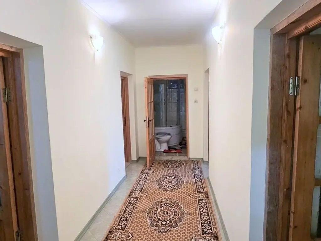 Casa la sol cu teren 1055 mp si livada - Vanatori, Galati